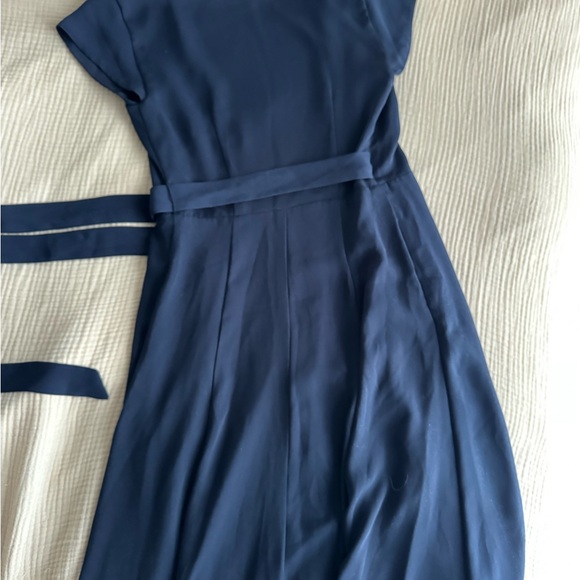 ARITZIA - Babaton Lexia Dress - Maxi V-neck Wrap Dress - Picture 13 of 13